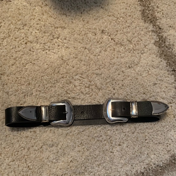 B LOW THE BELT BRI BRI - Picture 2 of 3